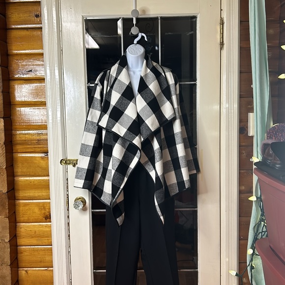 G. H. Bass & Co cardigan - Picture 6 of 11